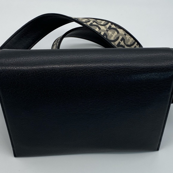 Salvatore Ferragamo Trifolio shoulder bag - Picture 5 of 16